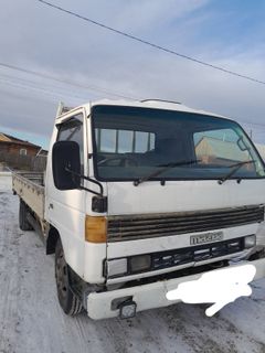 Бортовой грузовик Mazda Titan 1990 года, 900000 рублей, Агинское