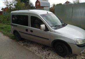    Opel Combo 2004 , 140000 , 