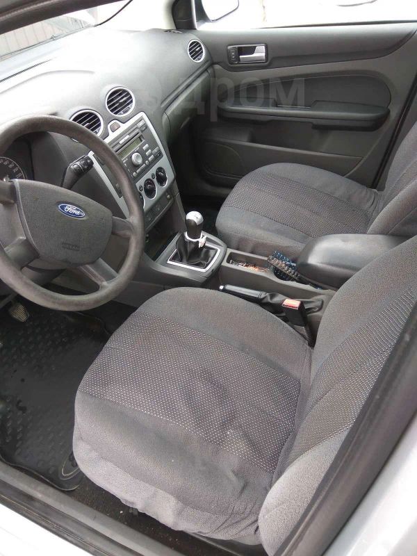  Ford Focus 2006 , 330000 , 