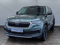 SUV или внедорожник Skoda Kodiaq 2022 года, 4174000 рублей, Москва