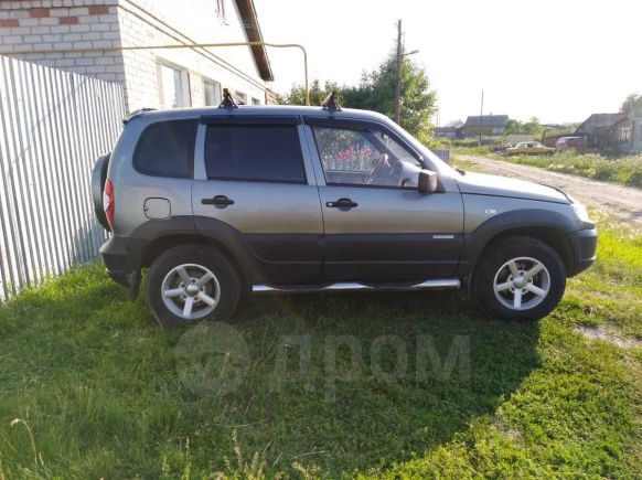 SUV   Chevrolet Niva 2011 , 320000 , 