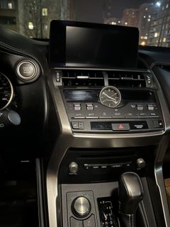 SUV или внедорожник Lexus NX200 2020 года, 4570000 рублей, Москва