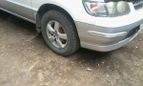    Nissan R'nessa 1998 , 240000 , 