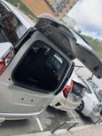    Nissan Serena 2017 , 1420000 , 