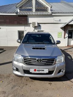 Пикап Toyota Hilux 2015 года, 3100000 рублей, Томск