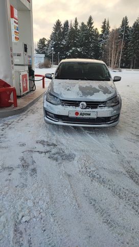  Volkswagen Polo 2015 , 950000 , -