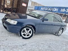 Седан Toyota Corolla 2000 года, 355000 рублей, Омск