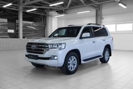 SUV или внедорожник Toyota Land Cruiser 2017 года, 7550000 рублей, Челябинск