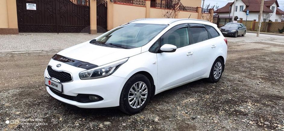  Kia Ceed 2014 , 700000 , 