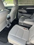 SUV   Toyota Highlander 2017 , 2990000 , 