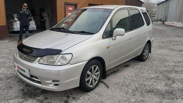    Toyota Corolla Spacio 1999 , 300000 , 