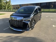 Минивэн или однообъемник Toyota Alphard 2018 года, 5580000 рублей, Краснодар