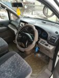    Nissan Serena 2001 , 300000 , 