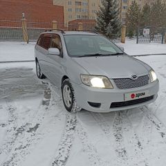 Универсал Toyota Corolla Fielder 2004 года, 789000 рублей, Новосибирск