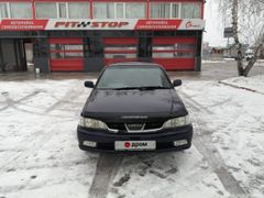 Седан Toyota Carina 2000 года, 550000 рублей, Барнаул
