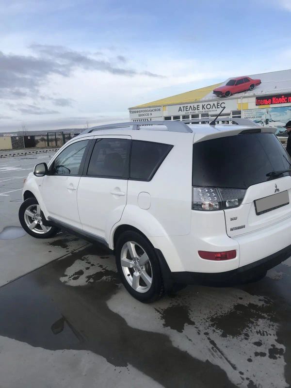 SUV   Mitsubishi Outlander 2008 , 650000 , 