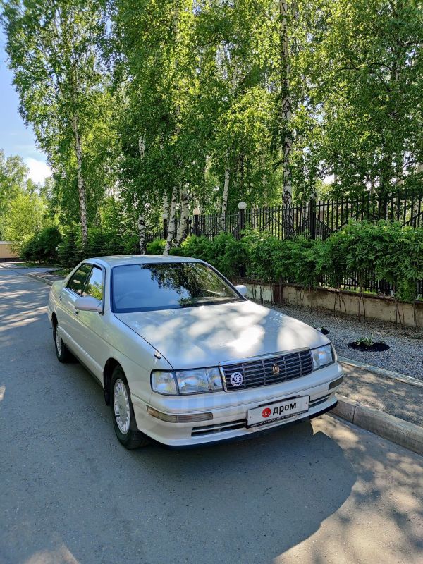 Toyota crown, 1994 в обвесах. Тойота краун иркутск. Тойота краун 95 года. Низок иркутск кроун 1989. Тойота кроун 2008г.