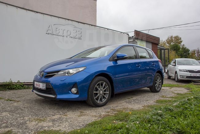  Toyota Auris 2013 , 987000 , 