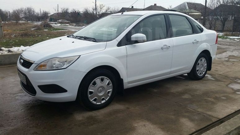  Ford Focus 2010 , 400000 , 