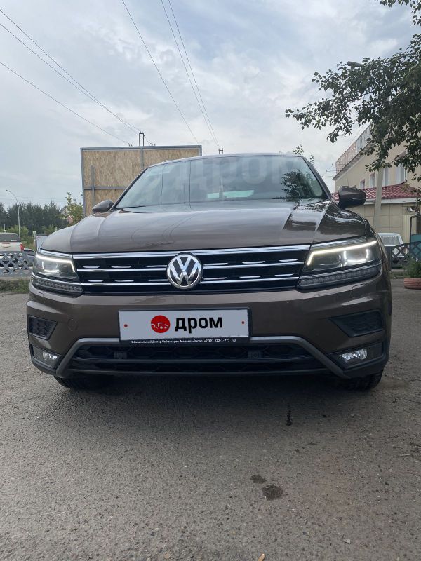 SUV   Volkswagen Tiguan 2017 , 2030000 , 