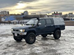 Пикап Toyota Hilux 1993 года, 899000 рублей, Красноярск