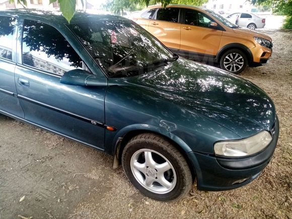  Opel Vectra 1998 , 125000 , 
