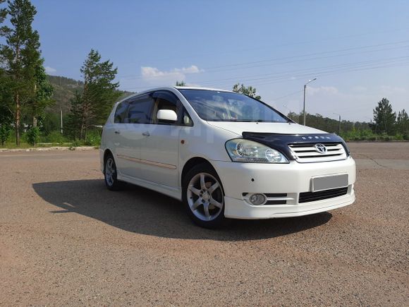    Toyota Ipsum 2003 , 580000 , -