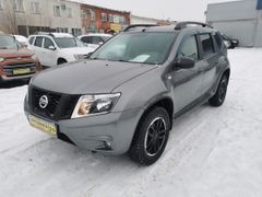 SUV или внедорожник Nissan Terrano 2014 года, 1040000 рублей, Омск