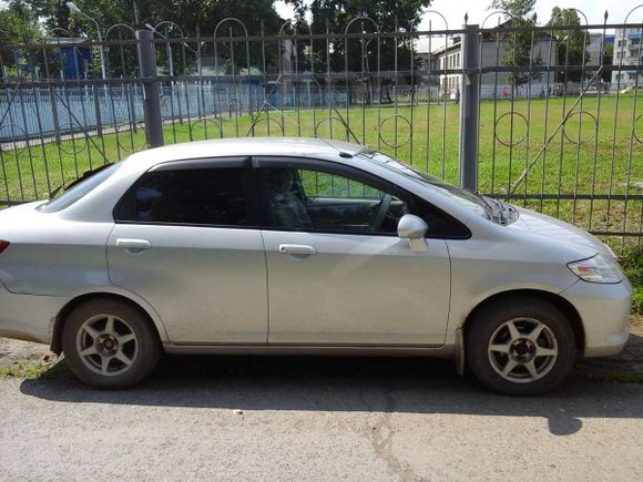  Honda Fit Aria 2003 , 300000 , 