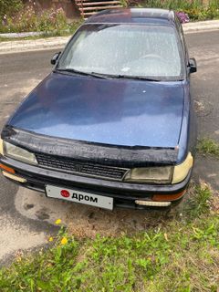 Седан Toyota Corolla 1993 года, 200000 рублей, Иркутск