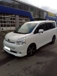    Toyota Voxy 2008 , 690000 , -