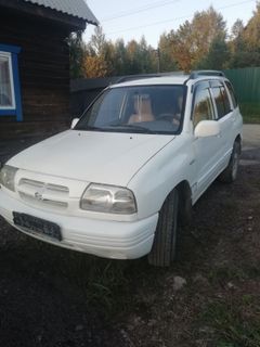 SUV или внедорожник Suzuki Grand Vitara 1999 года, 300000 рублей, Иркутск