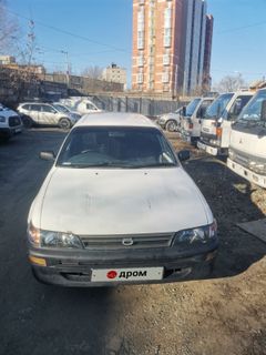 Универсал Toyota Corolla 1997 года, 320000 рублей, Владивосток