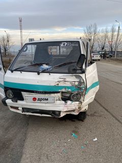 Бортовой грузовик Nissan Vanette 1988 года, 170000 рублей, Улан-Удэ