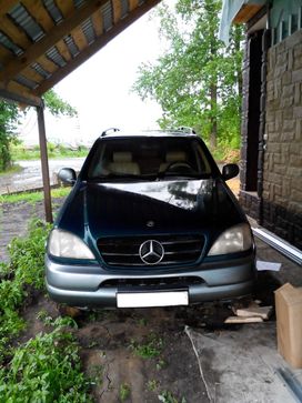 SUV   Mercedes-Benz M-Class 1998 , 300000 , 