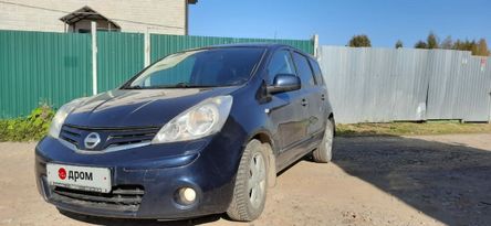  Nissan Note 2011 , 750000 , 