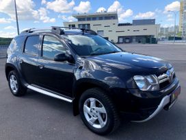 SUV   Renault Duster 2016 , 670000 ,  