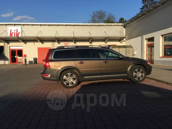  Volvo XC70 2011 , 1000000 , 