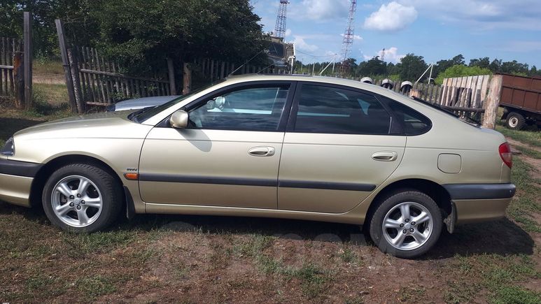  Toyota Avensis 2001 , 400000 , 