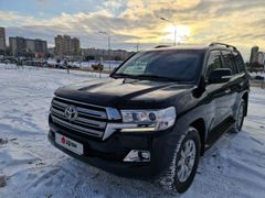 SUV или внедорожник Toyota Land Cruiser 2019 года, 9400000 рублей, Санкт-Петербург