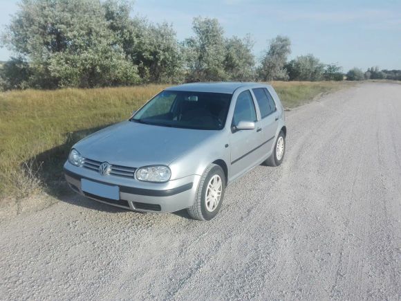  Volkswagen Golf 2001 , 165000 , 