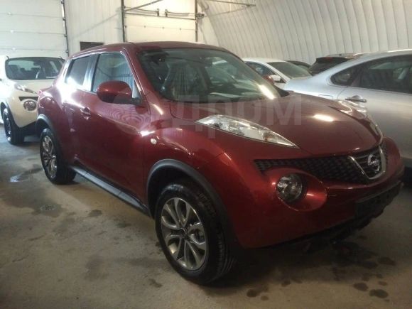 SUV   Nissan Juke 2014 , 950000 , 