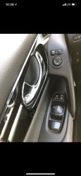 SUV   Nissan Qashqai 2014 , 1050000 , 