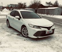 Седан Toyota Camry 2018 года, 3450000 рублей, Омск