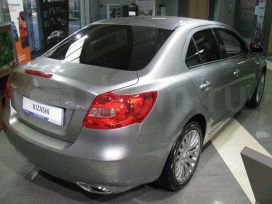  Suzuki Kizashi 2010 , 950000 , 