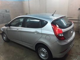  Hyundai Solaris 2015 , 320000 , 