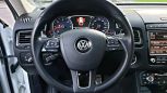 SUV   Volkswagen Touareg 2017 , 3100000 , 