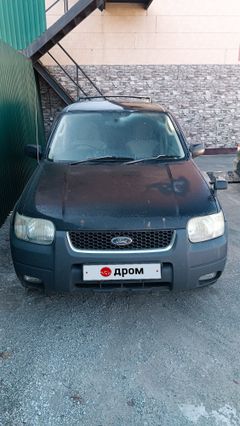 SUV или внедорожник Ford Escape 2005 года, 520000 рублей, Владивосток