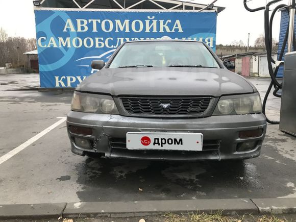  Nissan Bluebird 1997 , 135000 , 