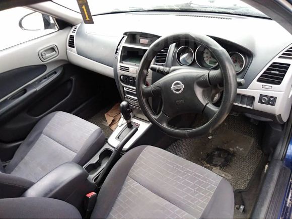  Nissan Wingroad 2002 , 220000 , 